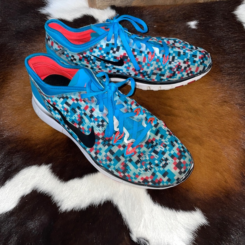 Multicolor Nike Free Shoes